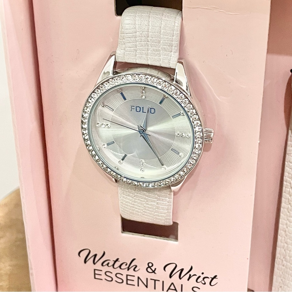 Cream and silver watch and wrist essentials gift box set - Picture 3 of 8